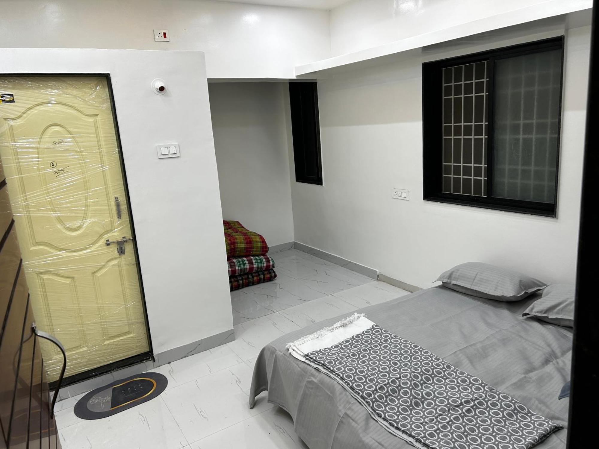 Vatavriksha Guest House,Akkalkot Akalkot Buitenkant foto